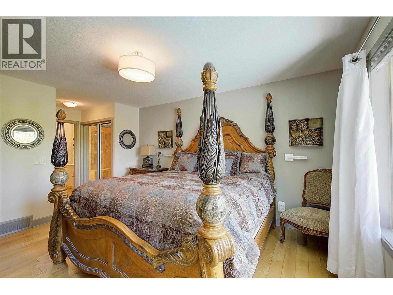 3590 Shadow Creek Drive - 41