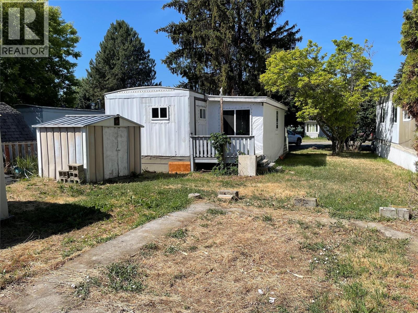 48- 2035 Boucherie Road - 27