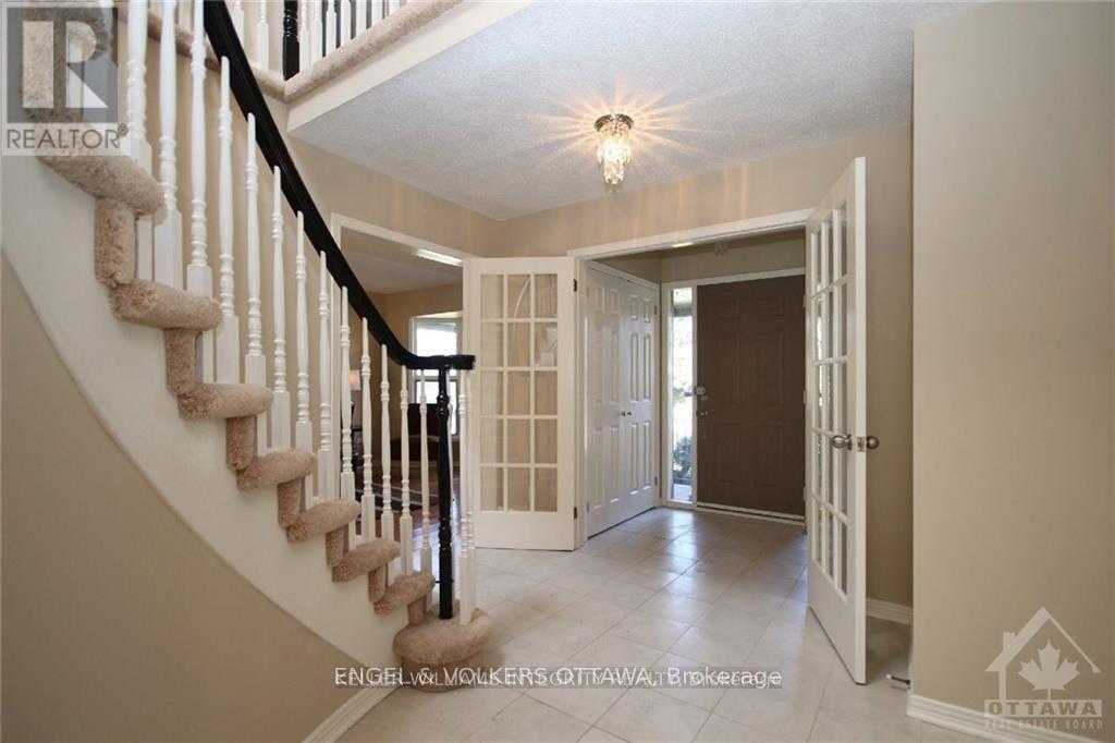 5 Bed, 4 Bath House for Sale in Ottawa – 28 COUNTRY CLUB DRIVE, Ottawa – MLS# X13421176 - Image 27