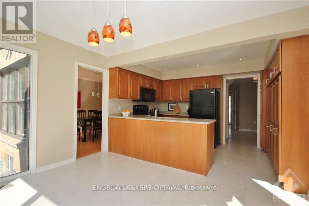 5 Bed, 4 Bath House for Rent in Ottawa – 28 COUNTRY CLUB DRIVE, Ottawa – MLS# X13421246 - Image 4
