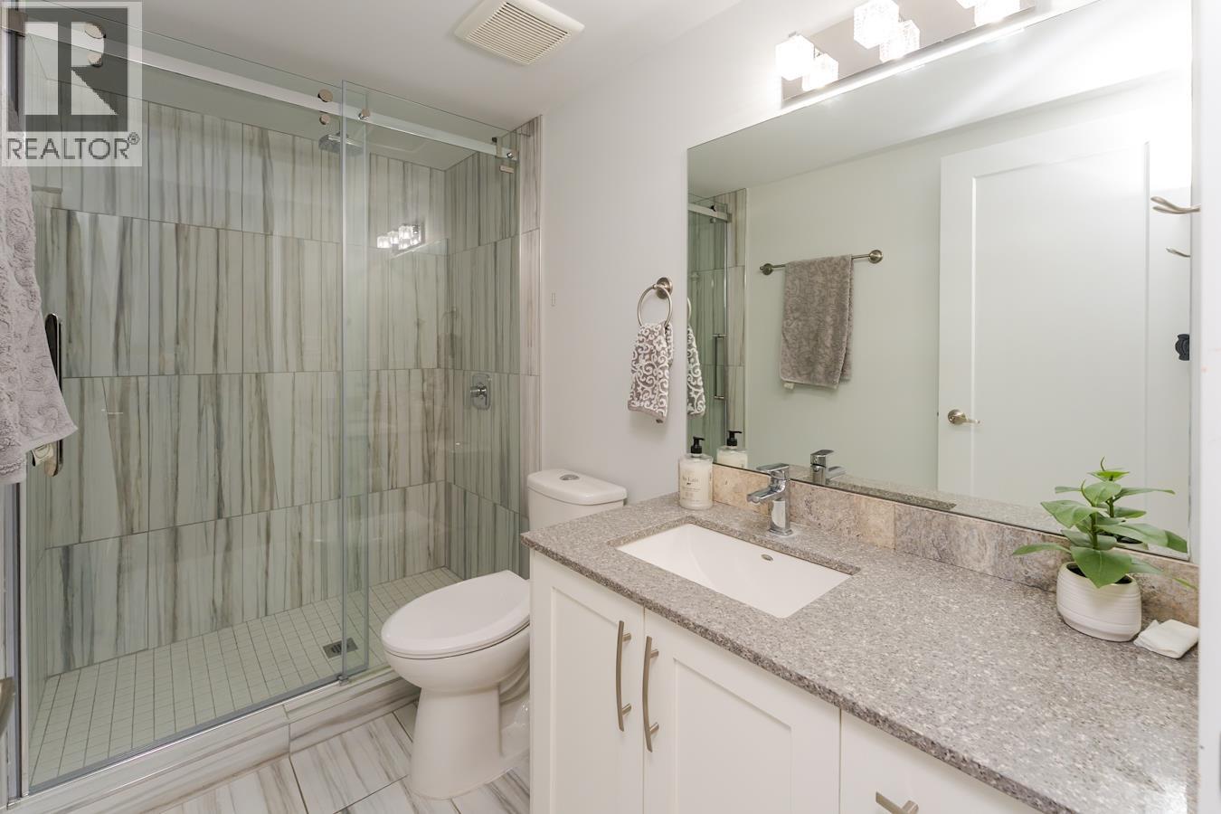 #221 2055 INGLEDEW STREET - 26