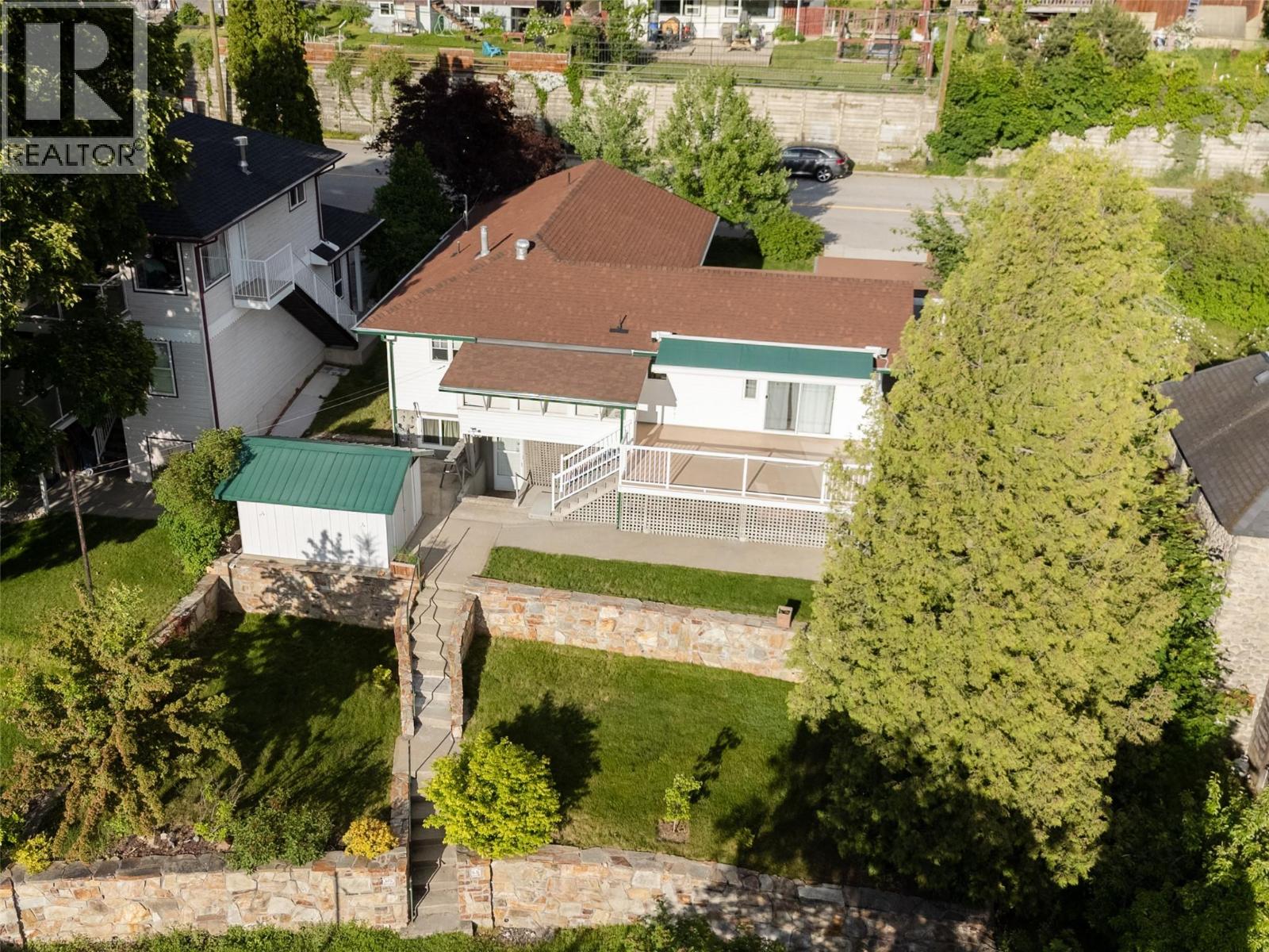 615 Eighth Street - 10