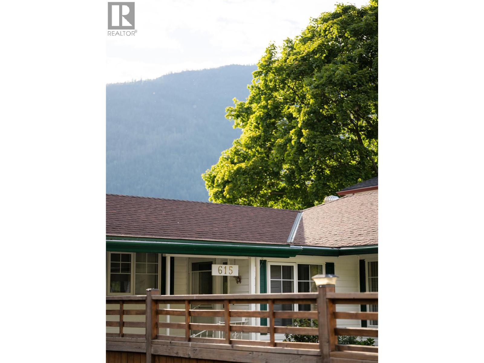 615 Eighth Street - 64