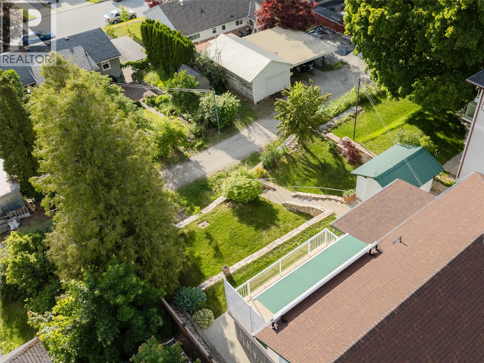 615 Eighth Street - 8