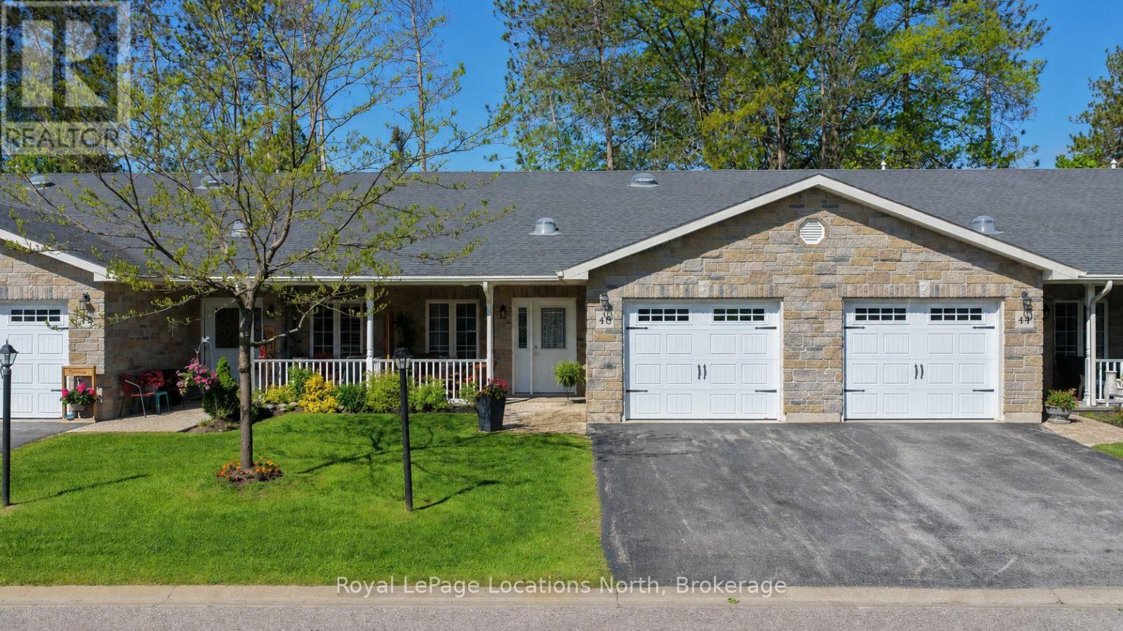 46 GARDEN GROVE CRESCENT - 1