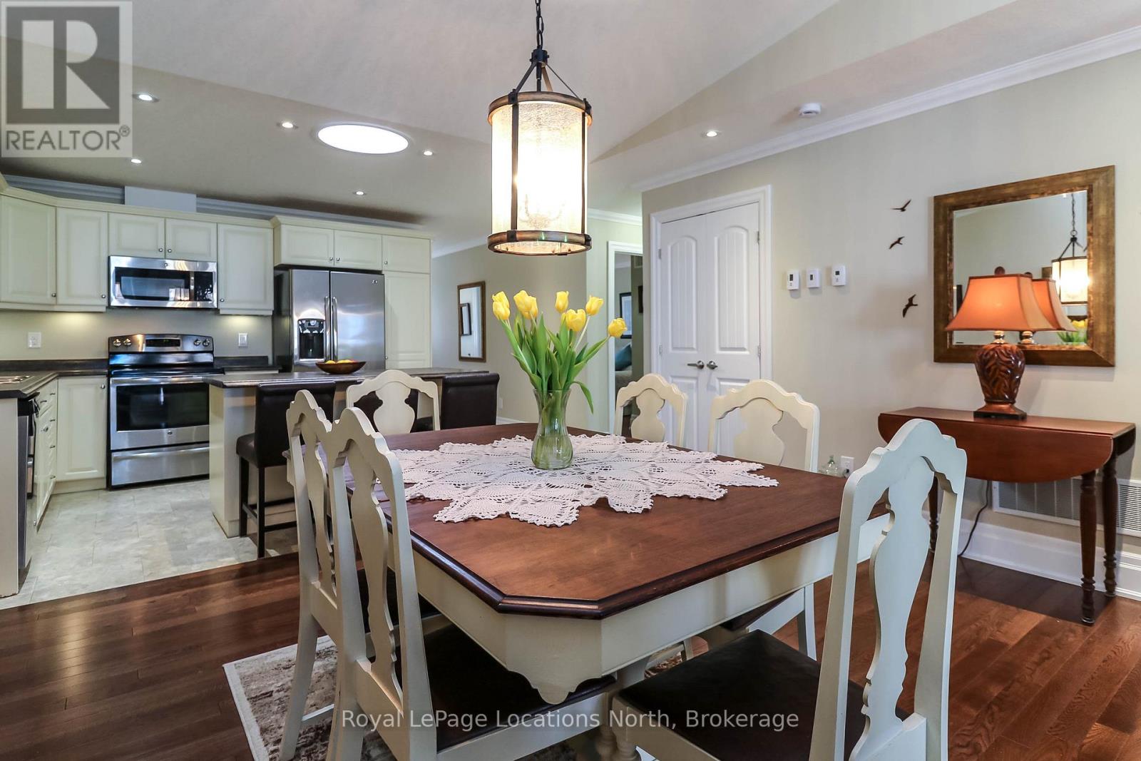 46 GARDEN GROVE CRESCENT - 20