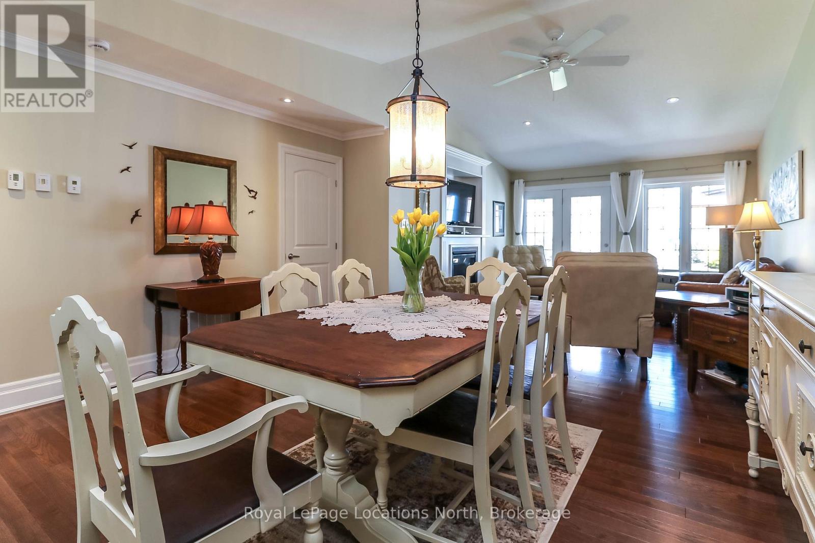 46 GARDEN GROVE CRESCENT - 21
