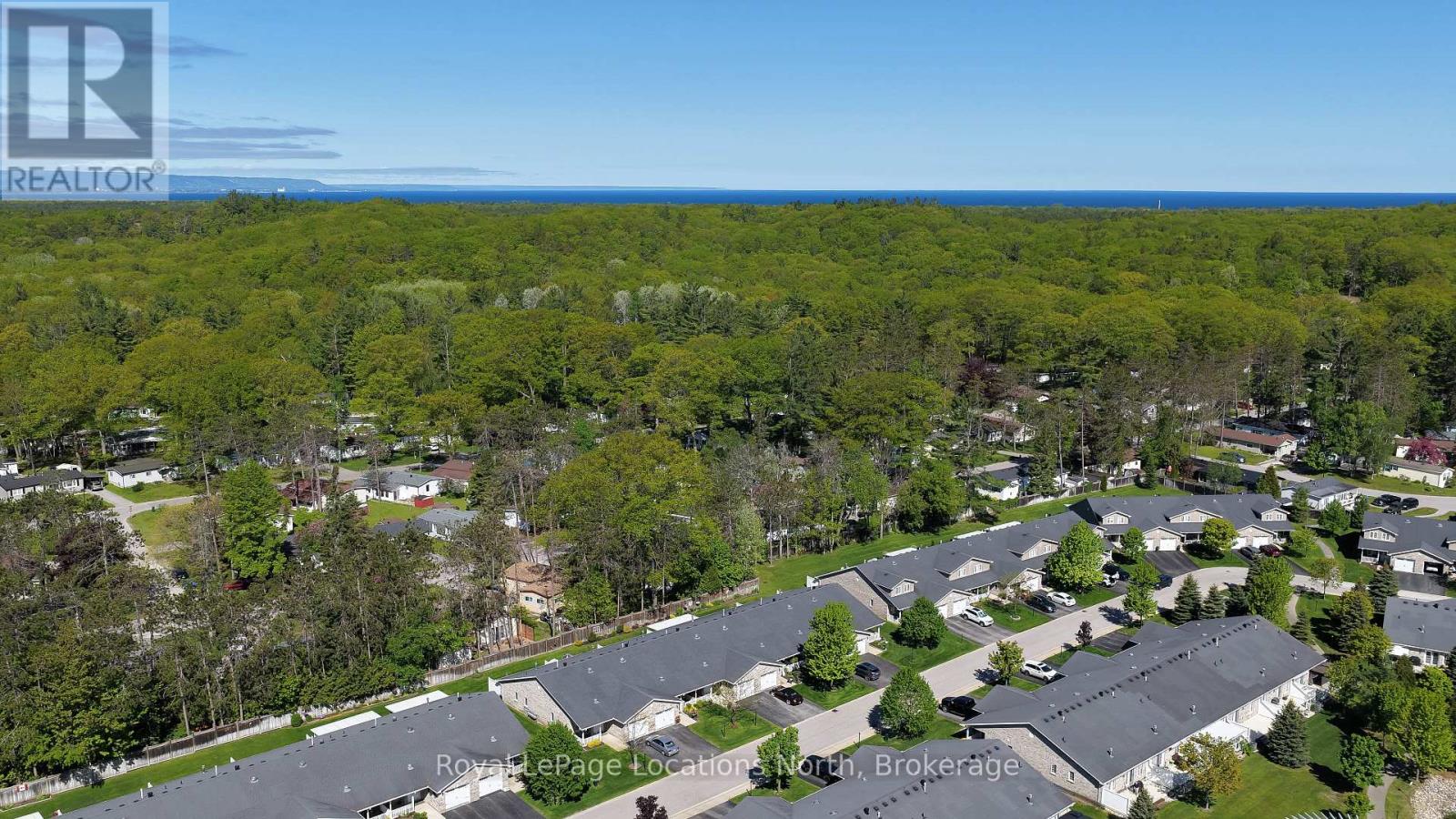 46 GARDEN GROVE CRESCENT - 30