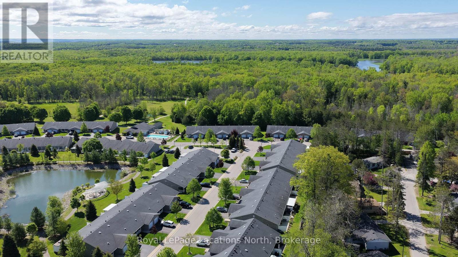 46 GARDEN GROVE CRESCENT - 34