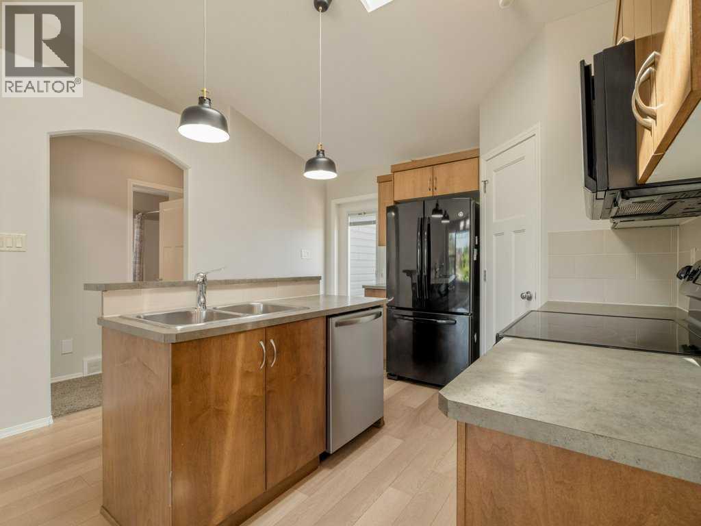 167 Blackwolf Way N — photo 15