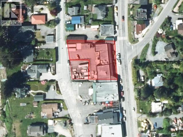 4603 MARINE AVE, Powell River - Image 1