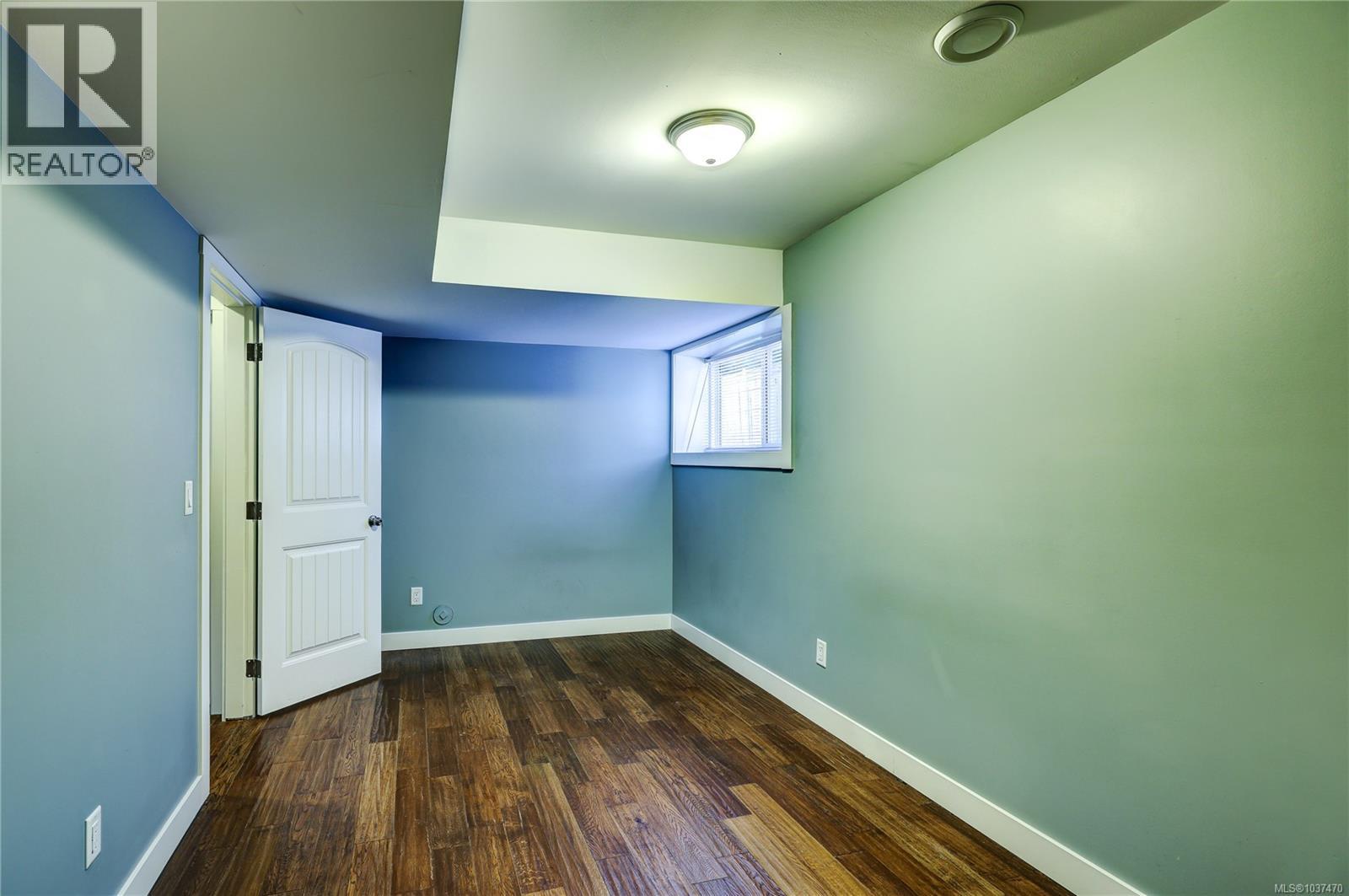 209 Shiloh Dr - 33