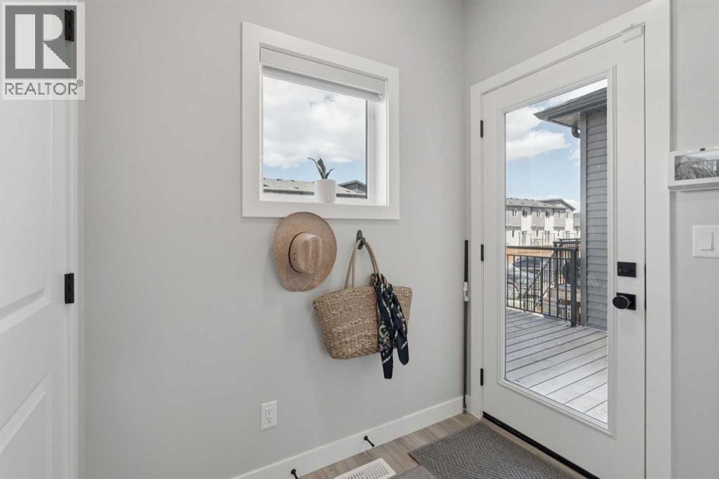 40 Emberside Grove — photo 13