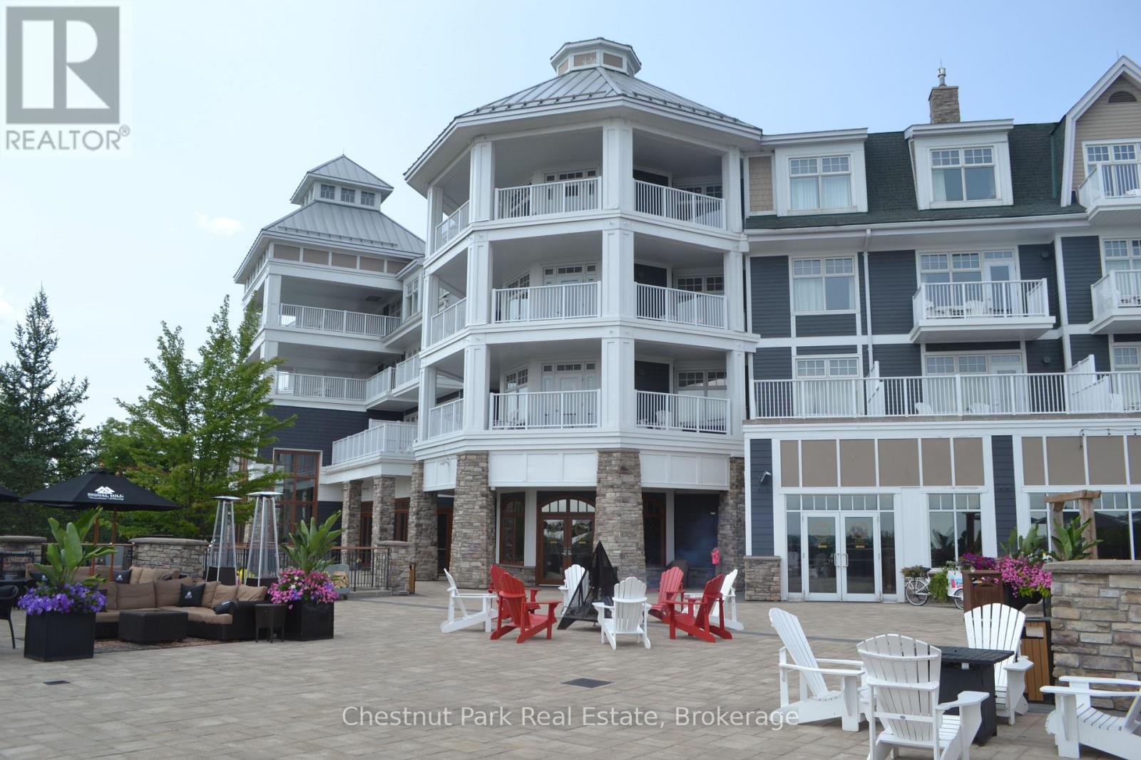 #1225 1050 PAIGNTON HOUSE ROAD - 2