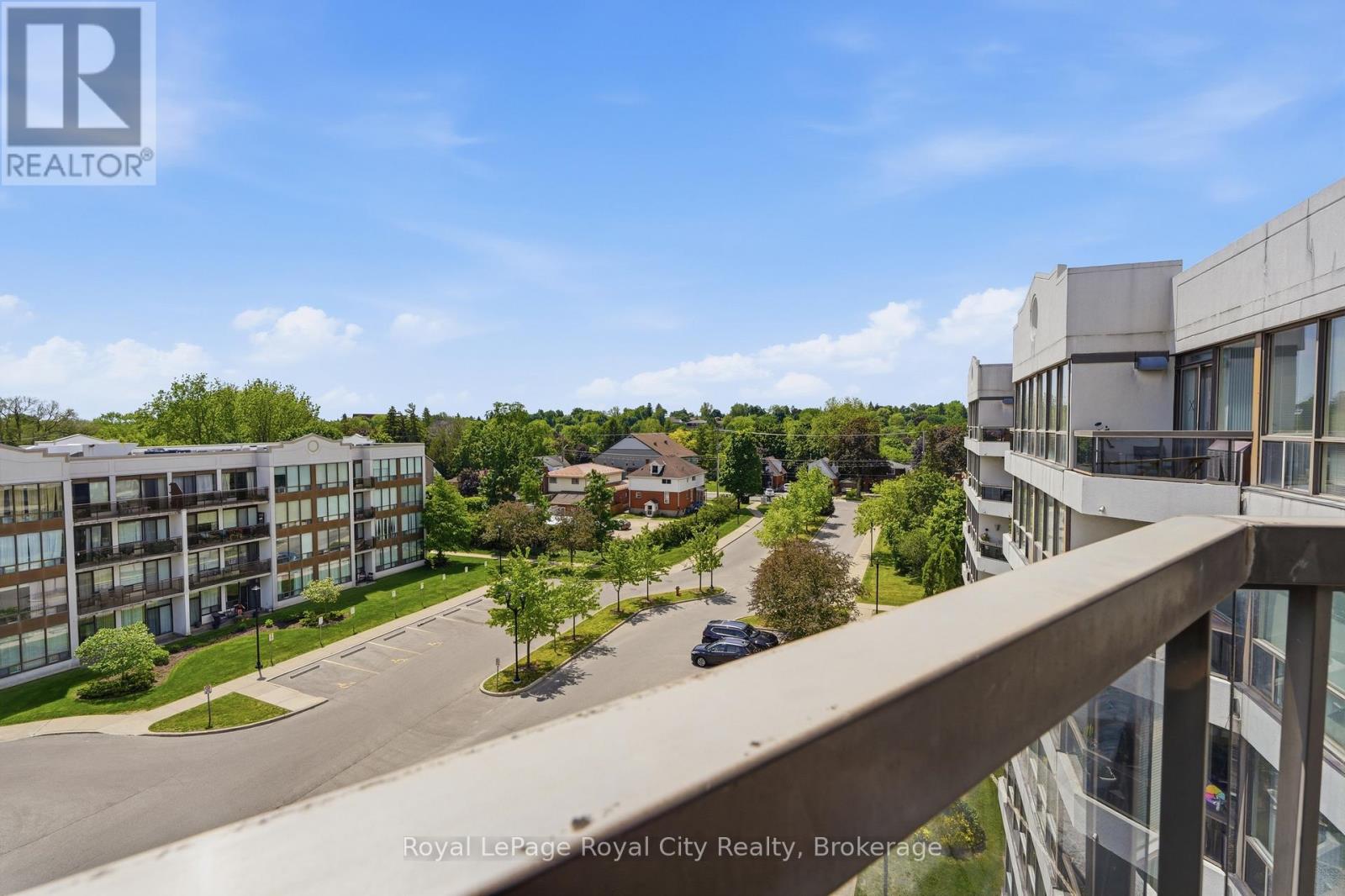 #610 107 BAGOT STREET - 12