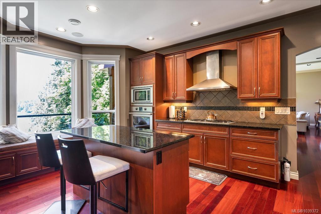7002 East Sooke Rd - 26
