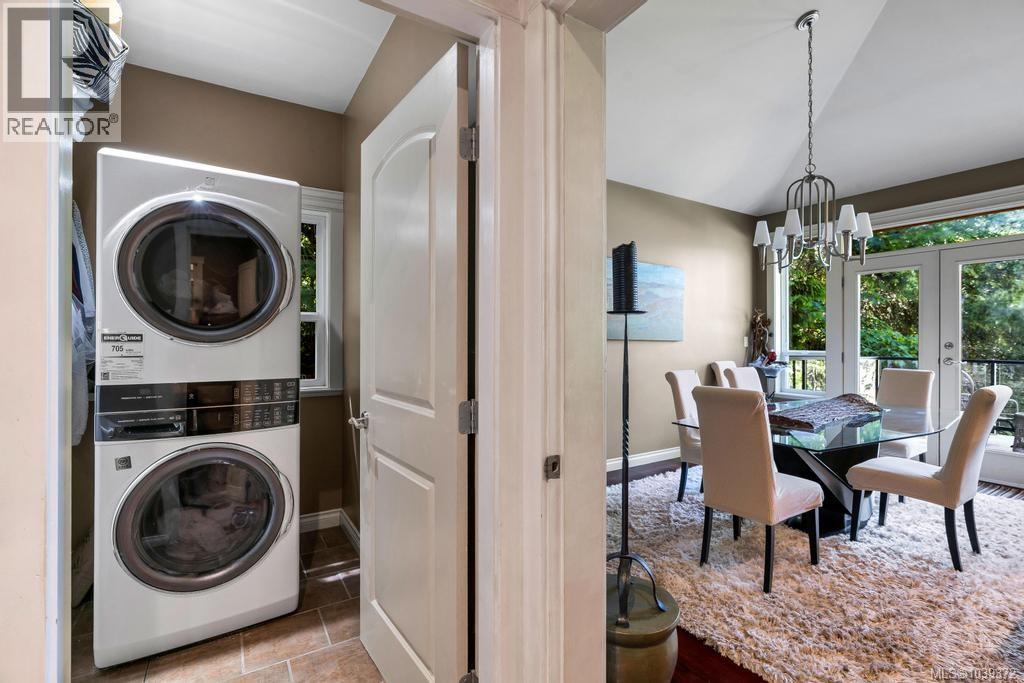 7002 East Sooke Rd - 32