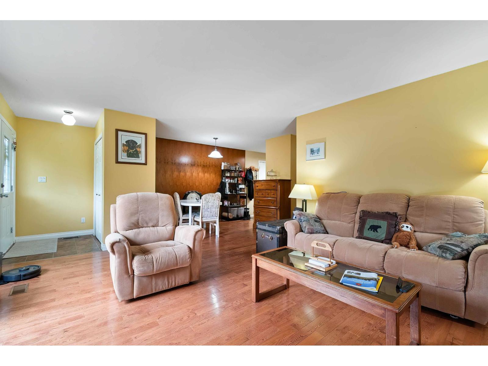 21206 LAKEVIEW CRESCENT, Kawkawa Lake, Hope