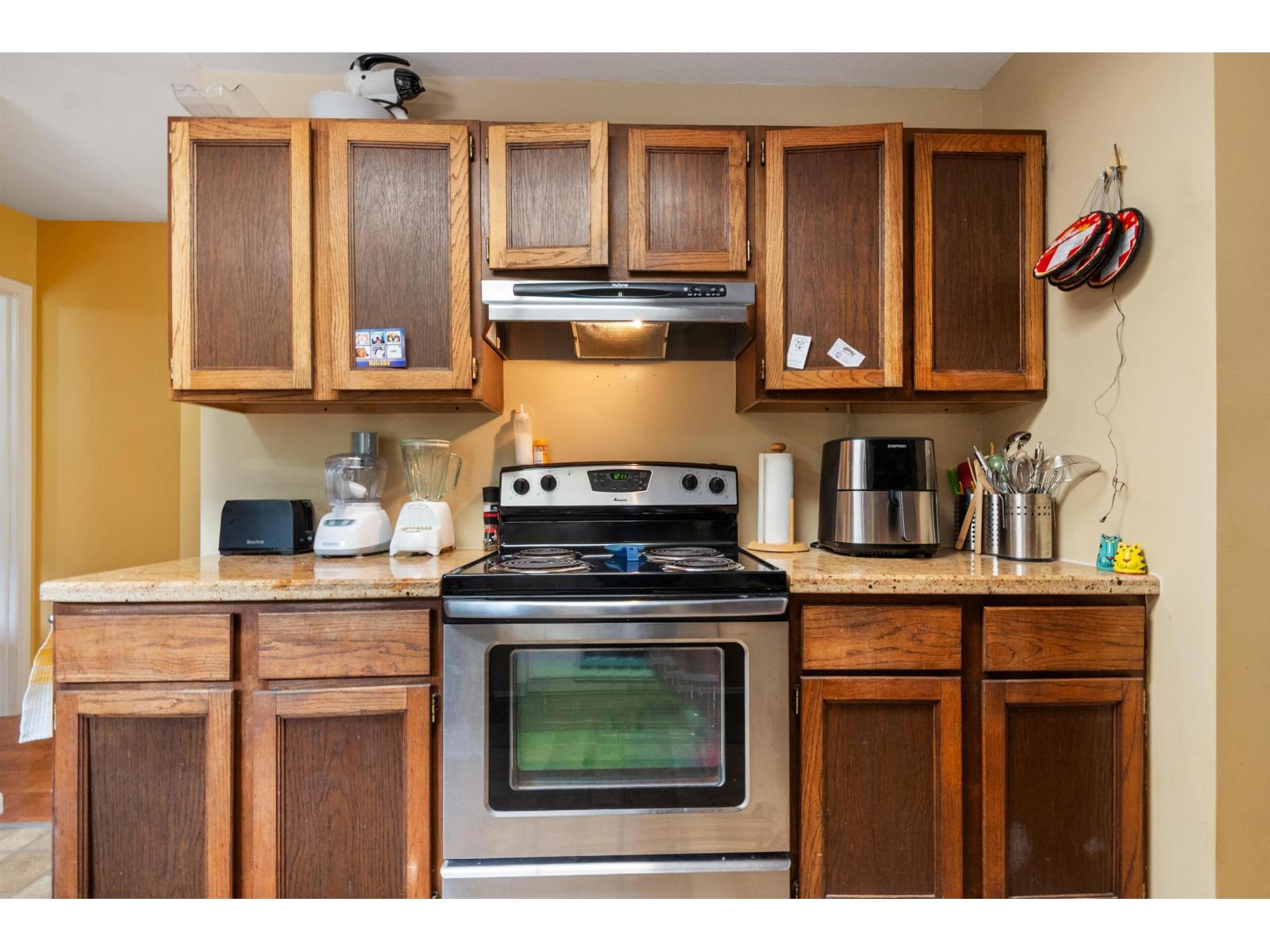 21206 LAKEVIEW CRESCENT, Kawkawa Lake, Hope