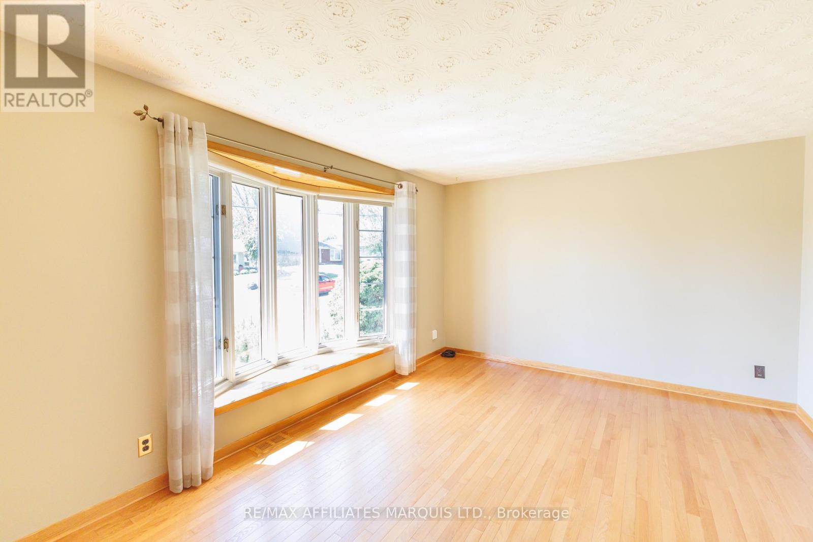 63 KINCARDINE STREET W - 20