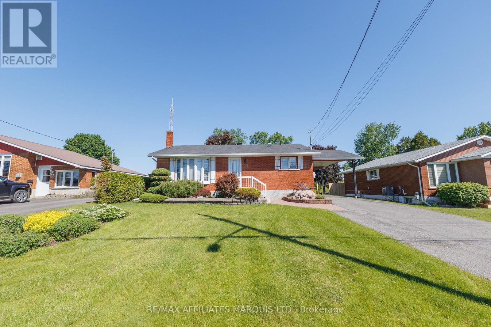 63 KINCARDINE STREET W - 5