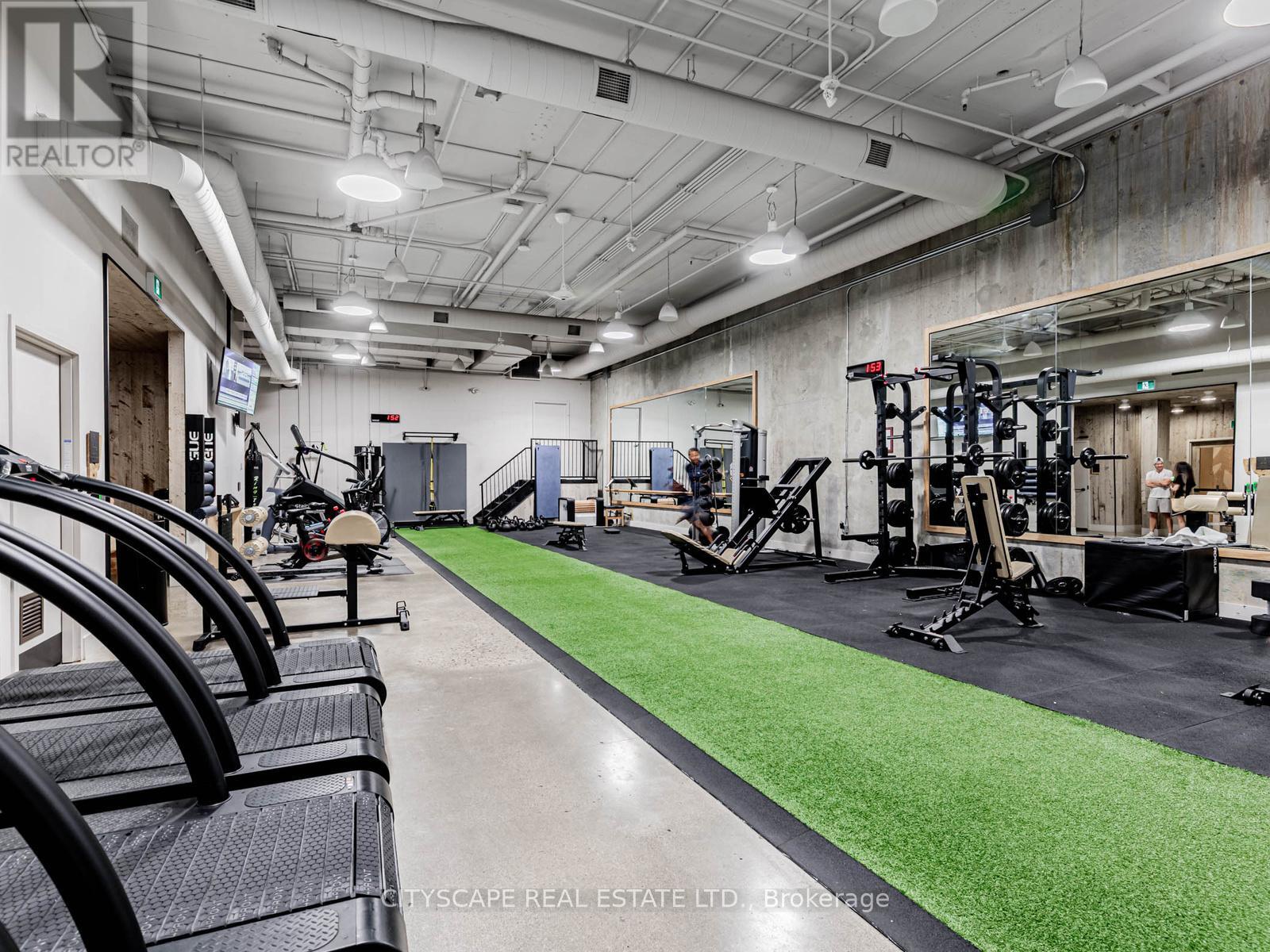 #924 55 STEWART STREET - 20