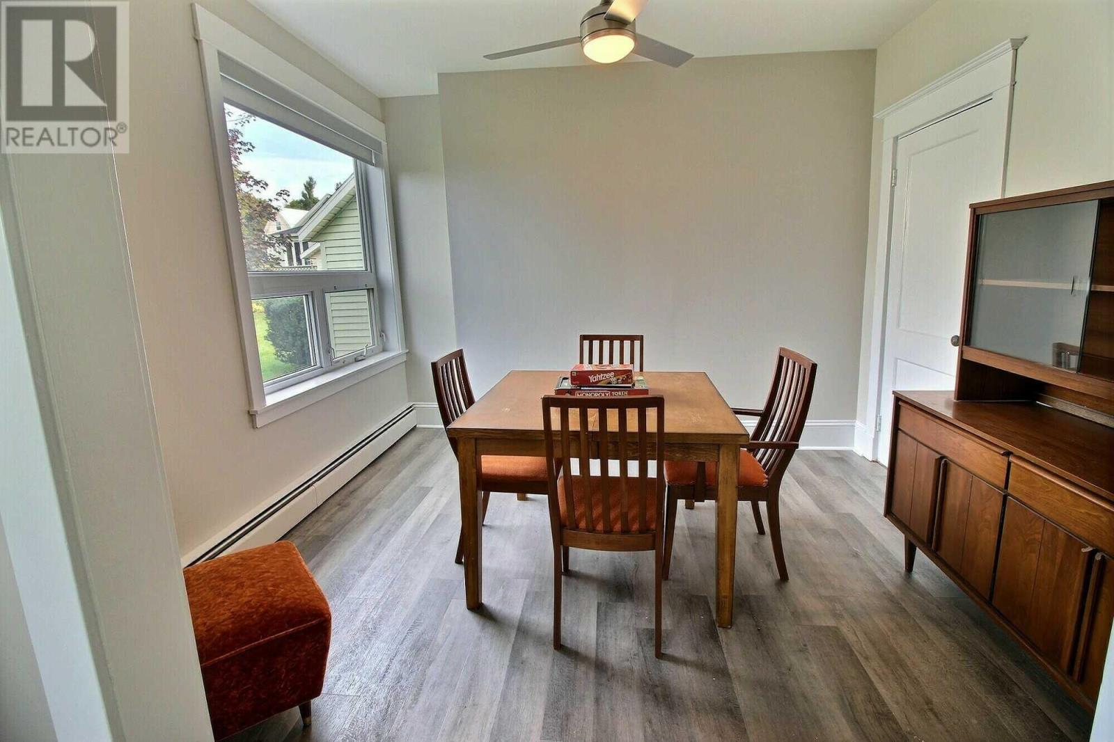 55 Harbourview Drive - 11
