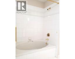 307 2985 Princess Crescent, Coquitlam, BC V3B7P3 Photo 15