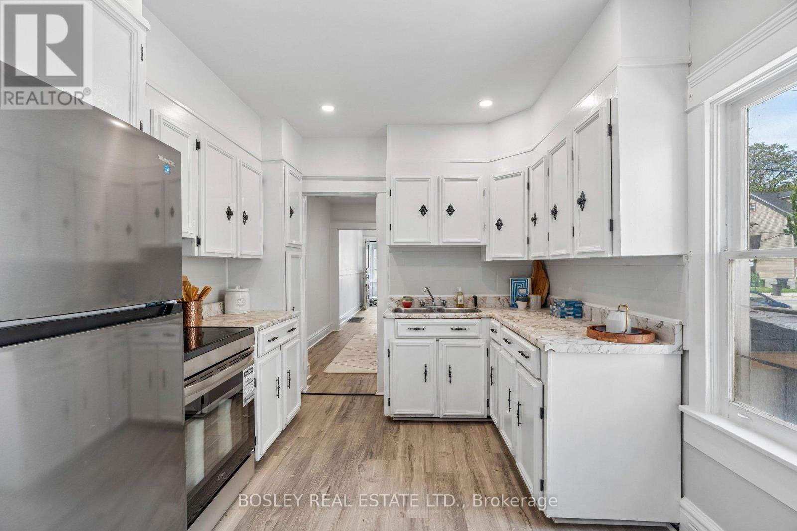 11 PAPE AVENUE - 11