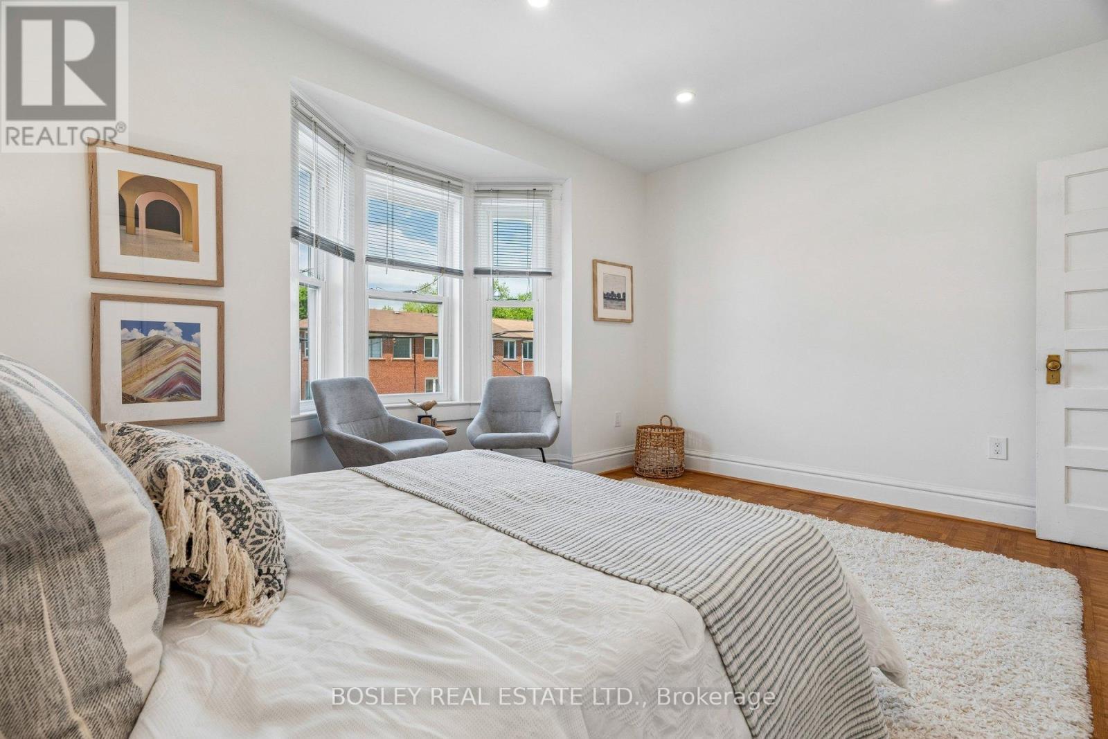 11 PAPE AVENUE - 16
