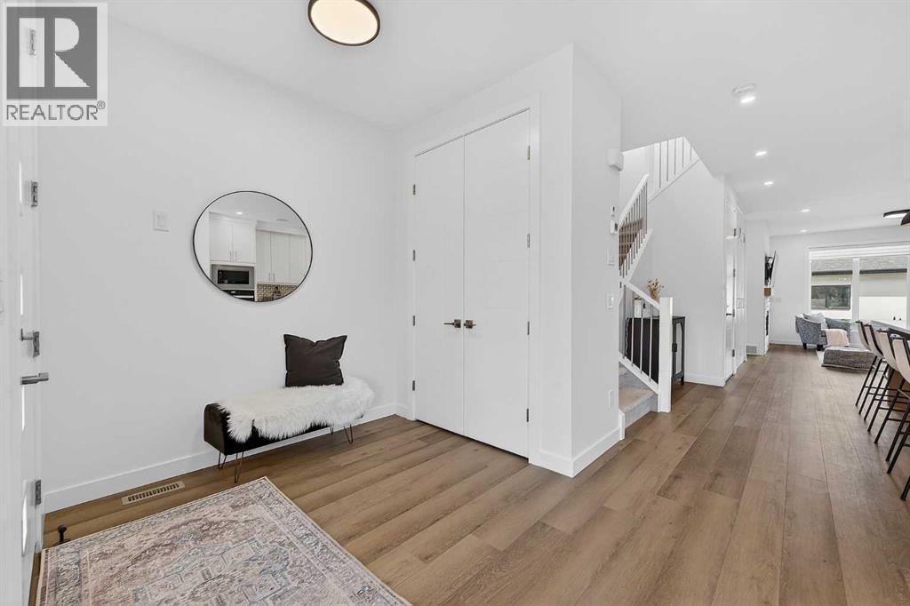 8124 47 Avenue NW - photo 4