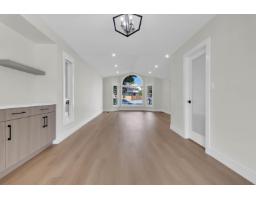 2943 Sidoni Place, Abbotsford, BC V2T5K1 Photo 9