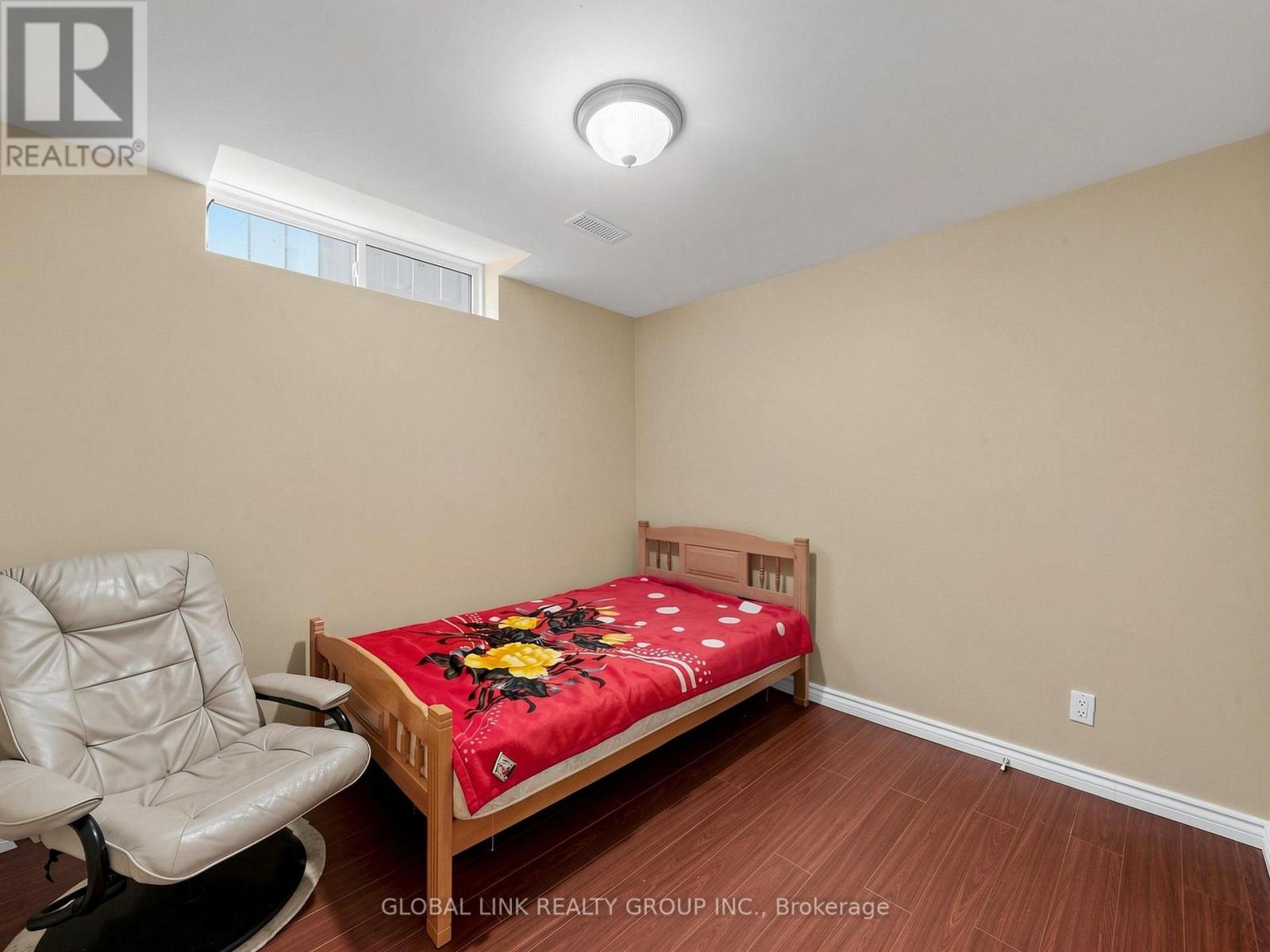 53 JACOB WAY - 44