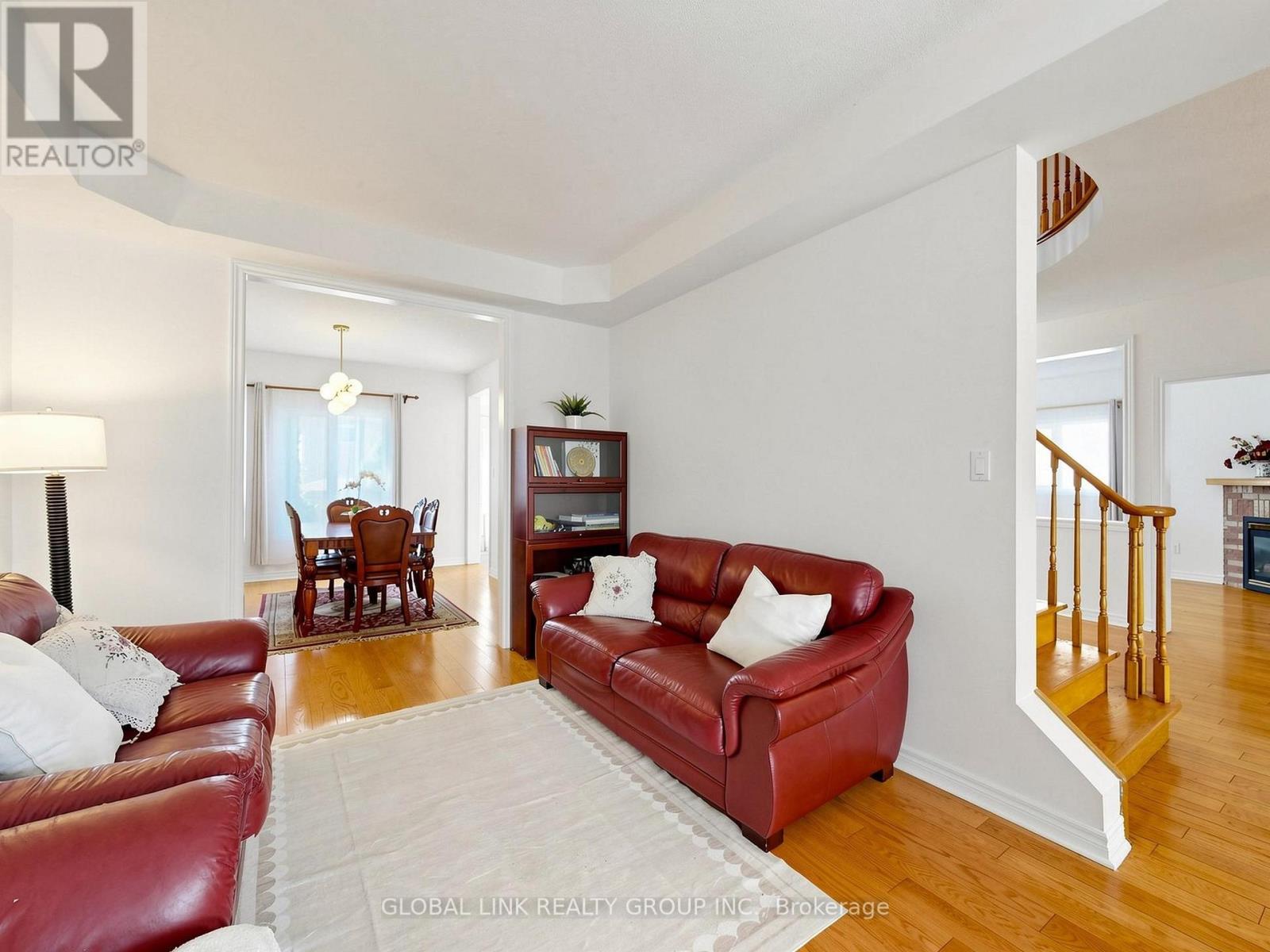 53 JACOB WAY - 5