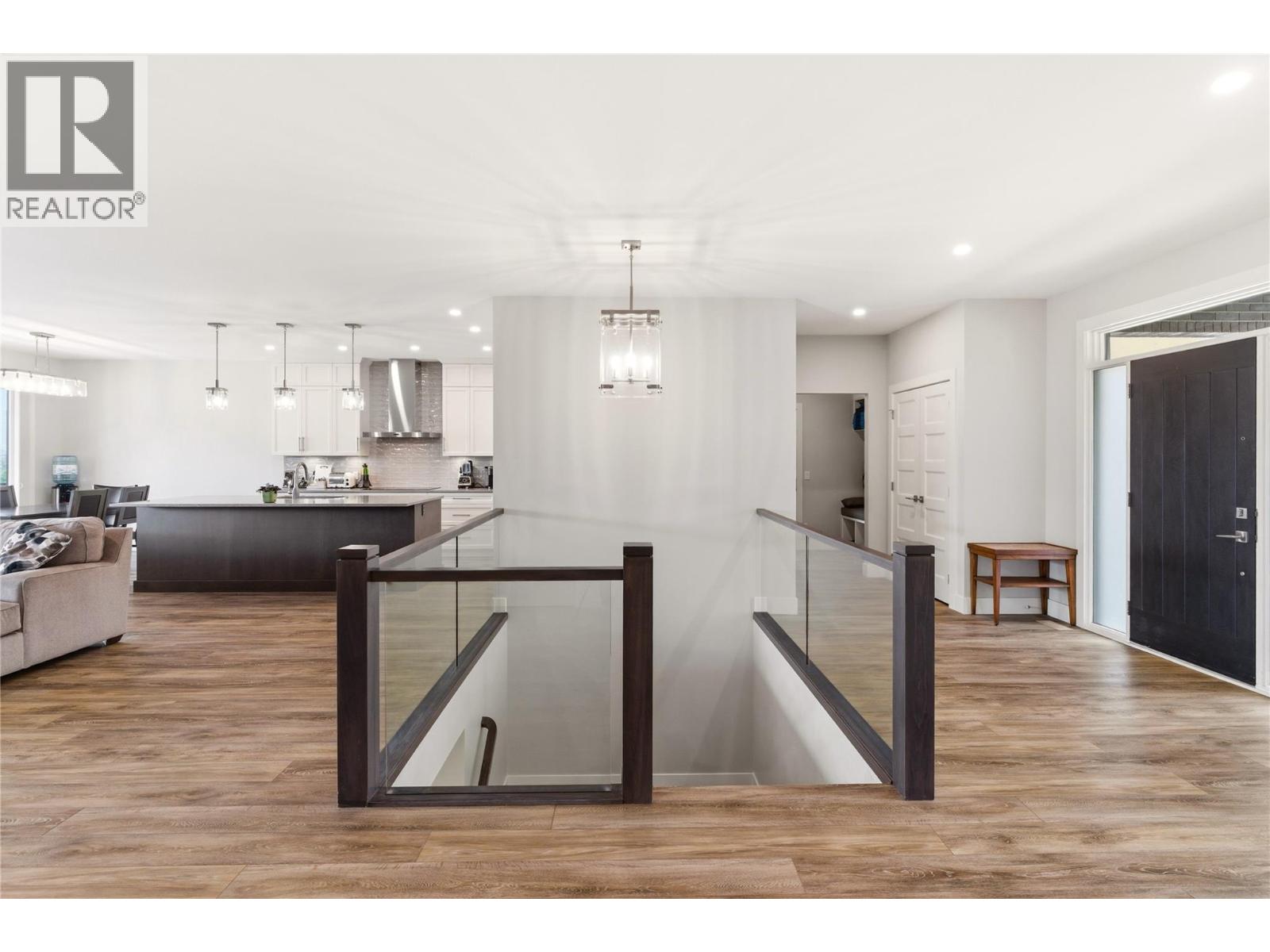 777 Acadia Street - 10