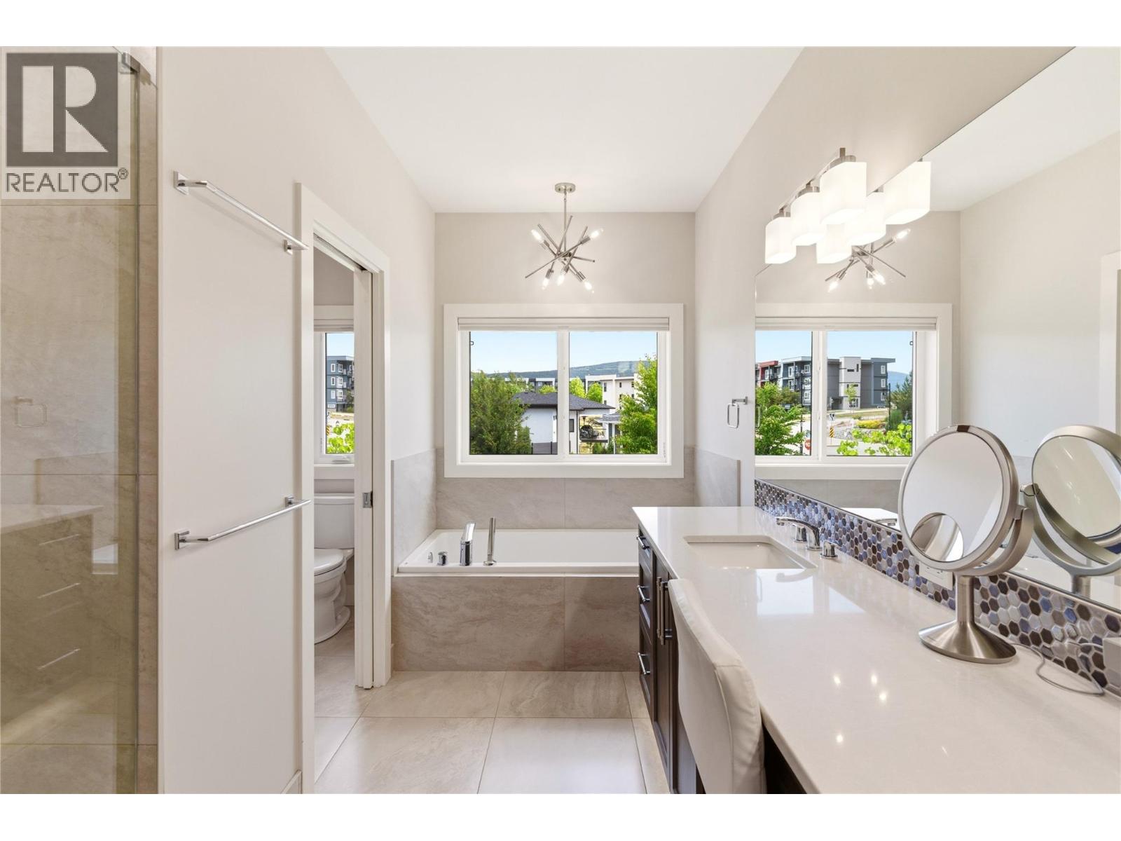 777 Acadia Street - 28