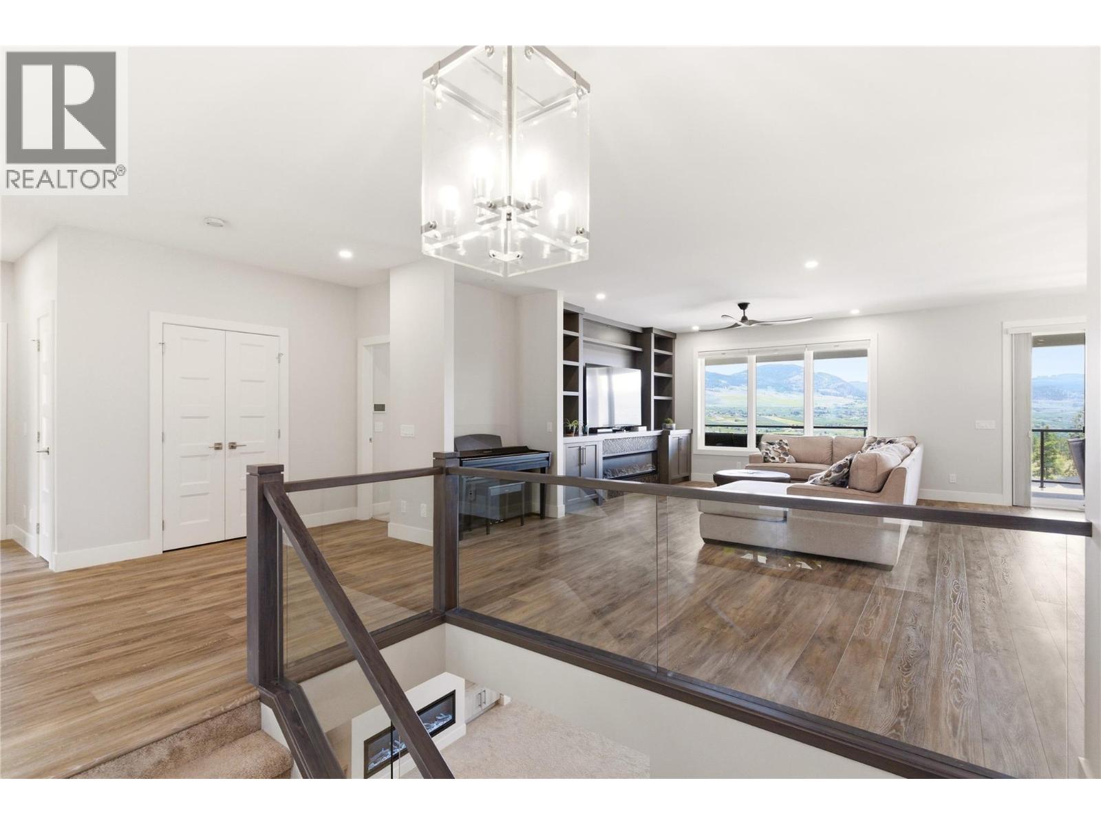 777 Acadia Street - 37