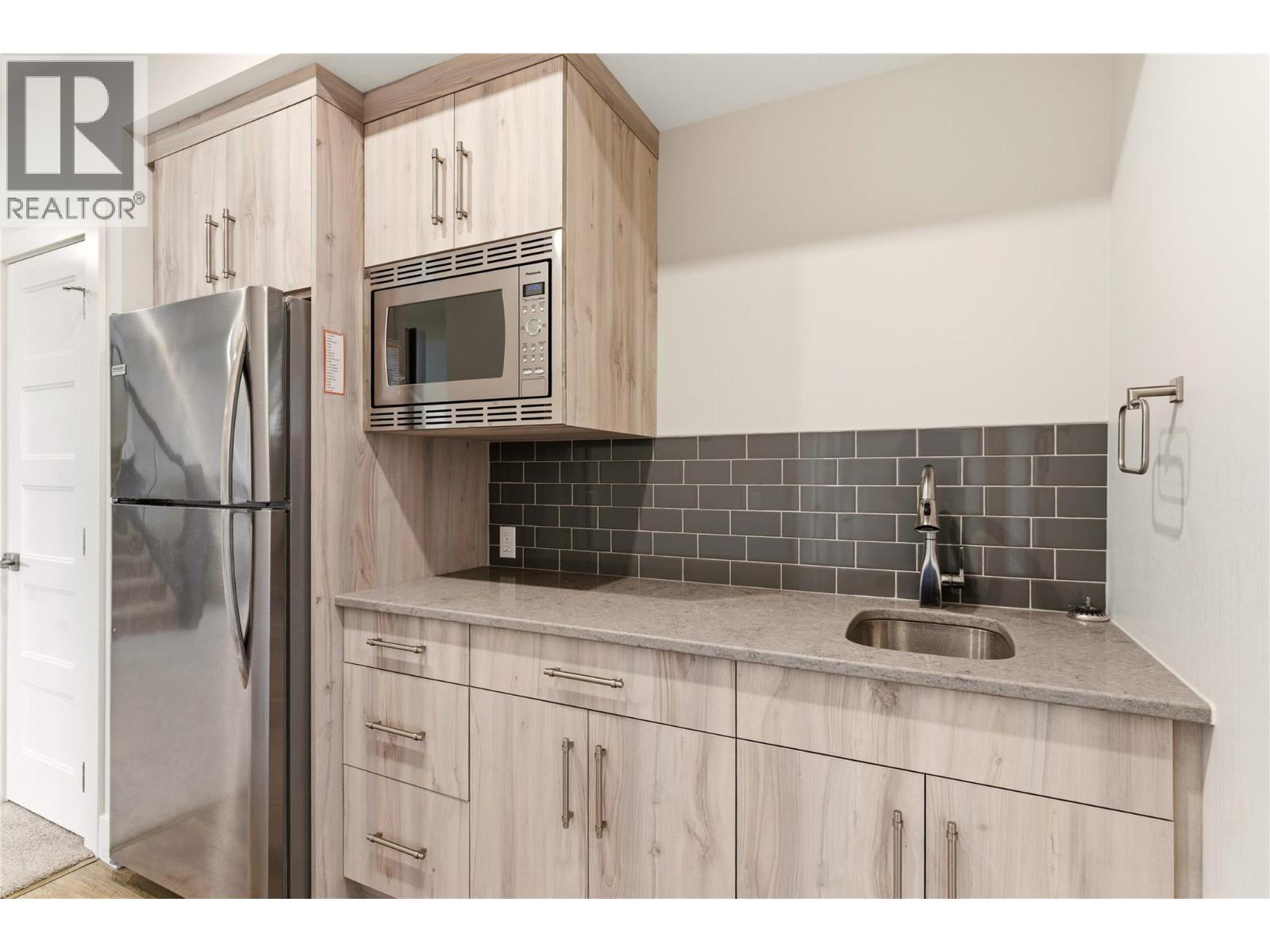 777 Acadia Street - 45