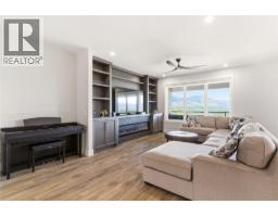 Other - 777 Acadia Street, Kelowna, BC V1V0A8 Photo 12