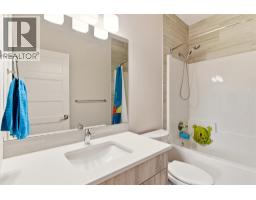 777 Acadia Street, Kelowna, BC V1V0A8 Photo 35
