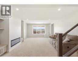 777 Acadia Street, Kelowna, BC V1V0A8 Photo 38