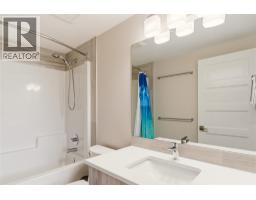 777 Acadia Street, Kelowna, BC V1V0A8 Photo 52