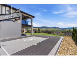 4pc Ensuite bath - 777 Acadia Street, Kelowna, BC V1V0A8 Photo 6