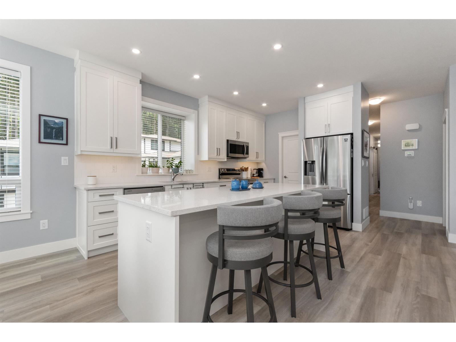 13 21196 KETTLE VALLEY ROAD, Kawkawa Lake, Hope