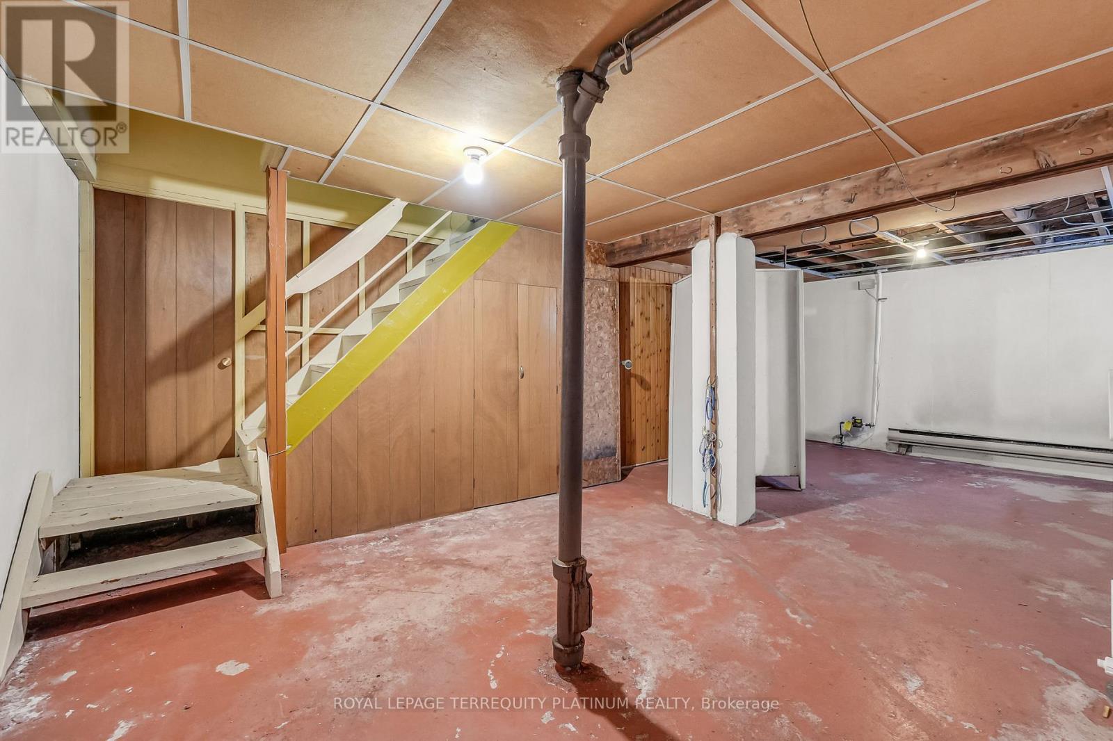 4 SUNRAY CRESCENT - 16