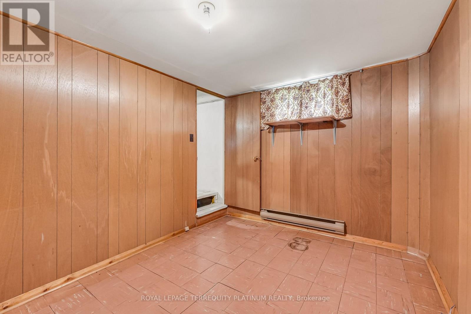 4 SUNRAY CRESCENT - 18