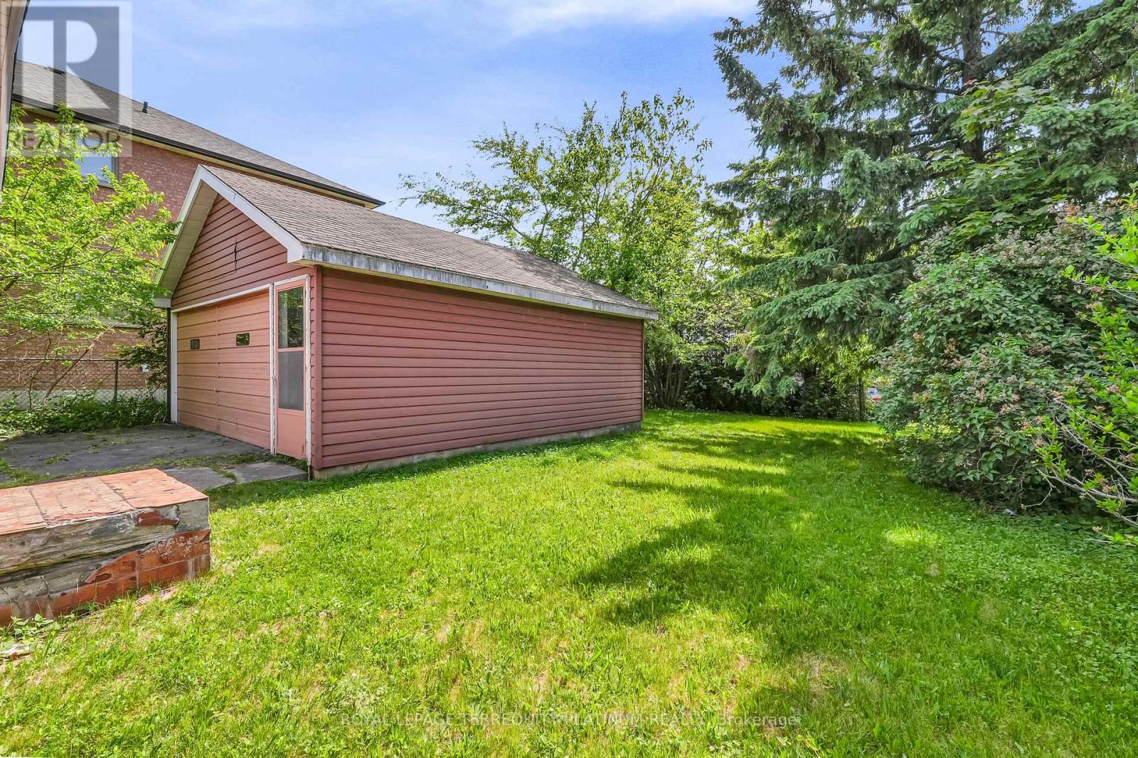 4 SUNRAY CRESCENT - 23