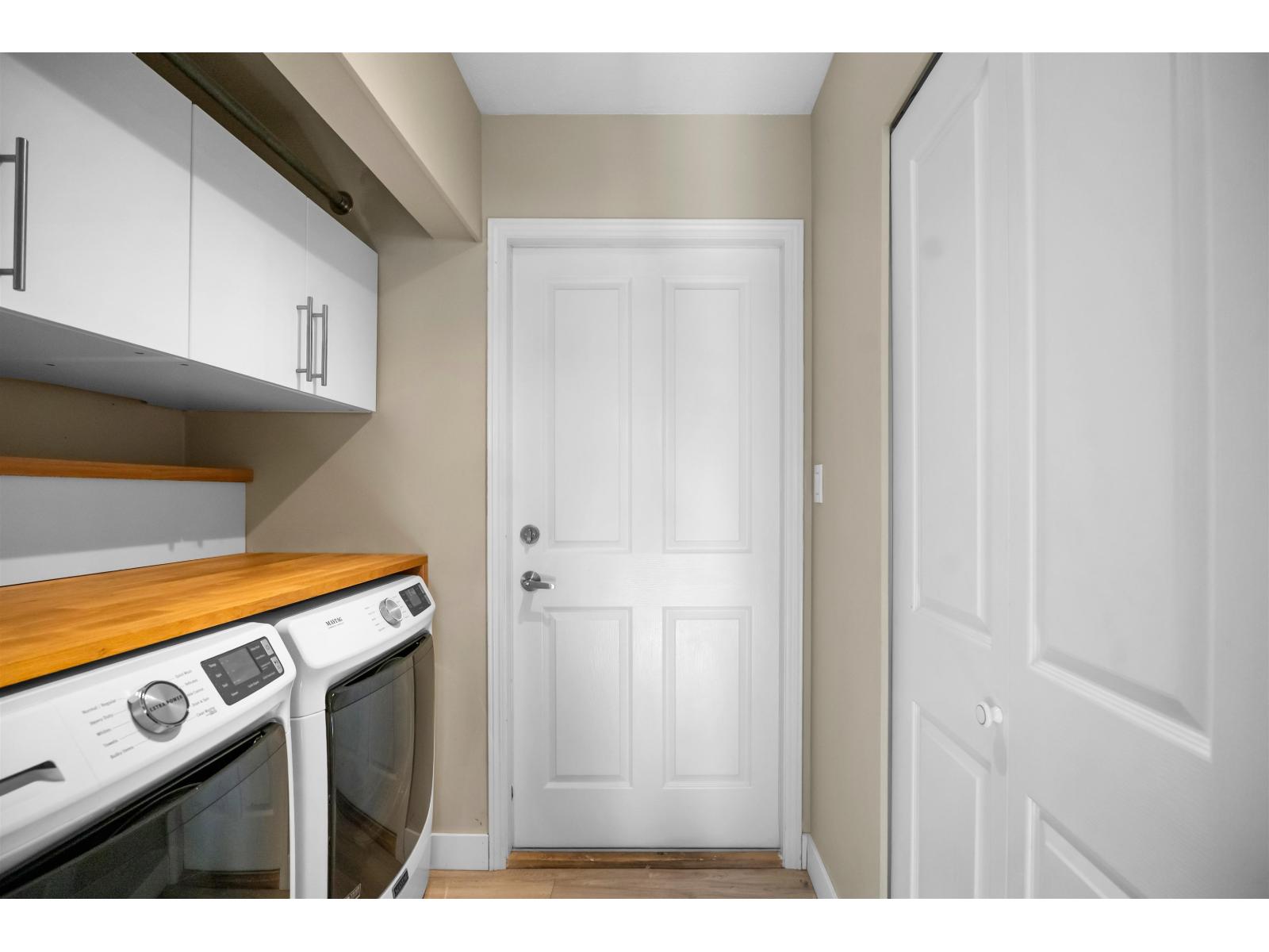 Thumbnail 33
