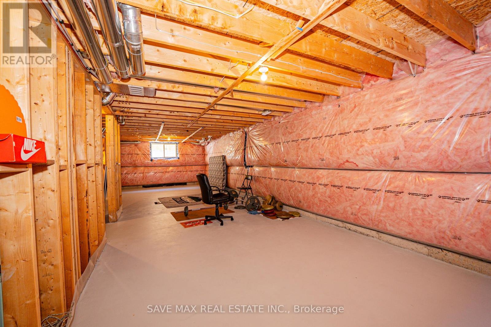 187 BOARDWALK WAY - 46