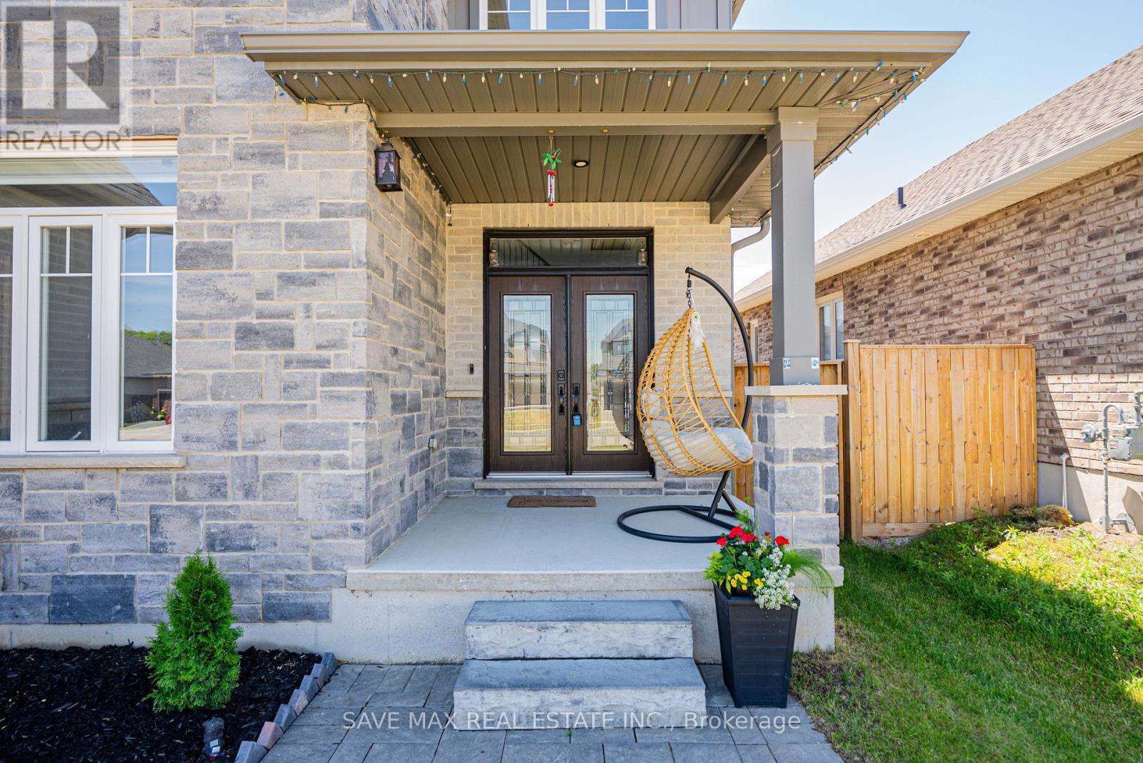 187 BOARDWALK WAY - 5